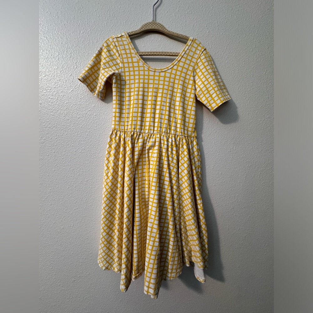Alice & Ames Yellow Grid, size 6, twirl dress